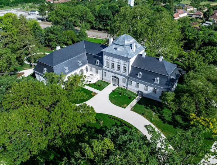 Tisza Castle, Hungary